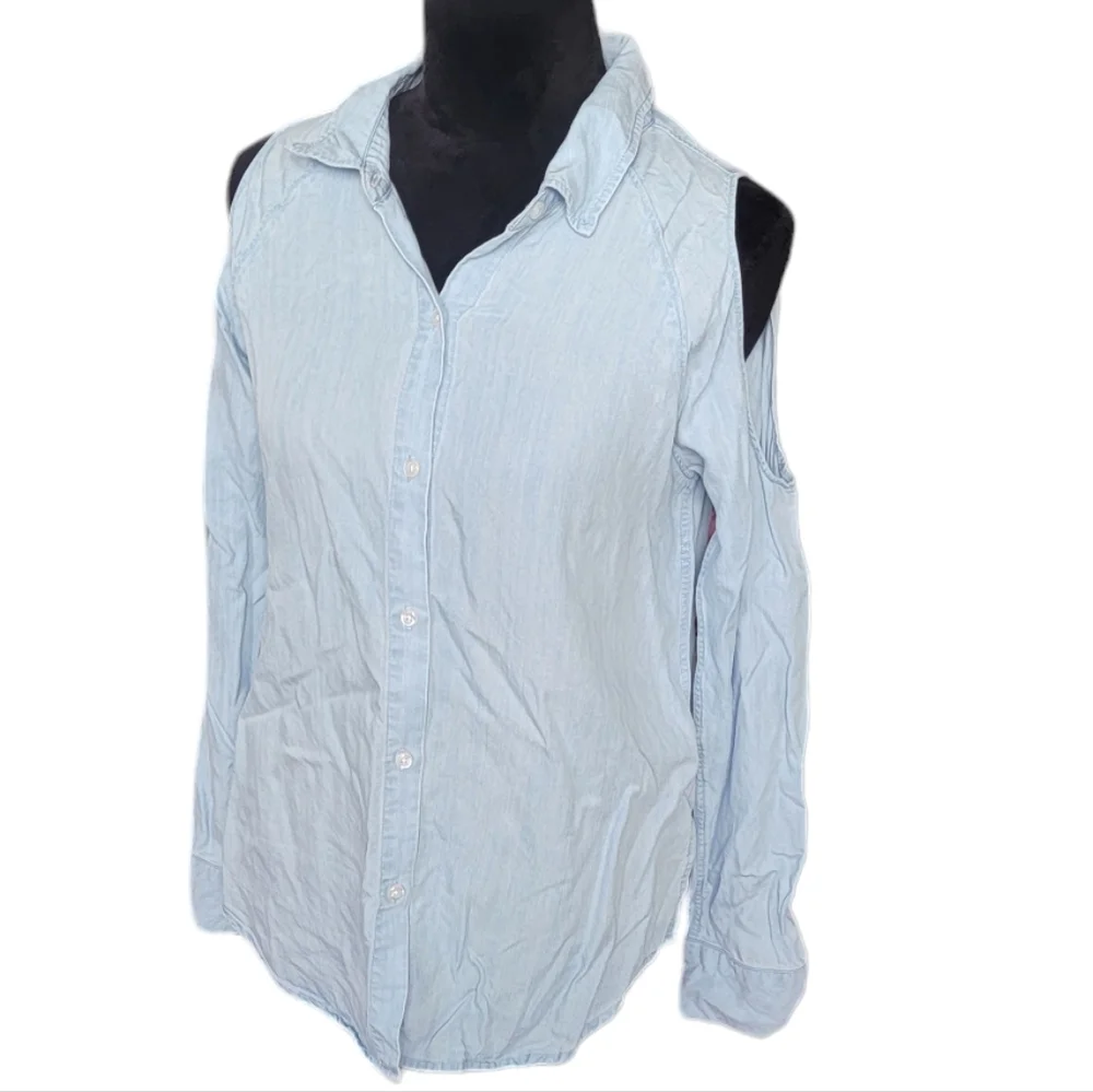 Rails Lana Chambray Cold Shoulder Button Down Shirt Size Small - Picture 3 of 7